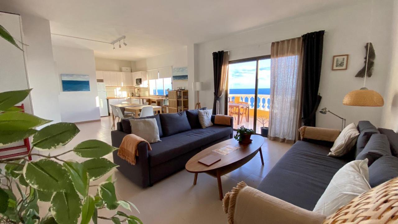 Apt Con Piscina Playa Roja, لا ريستينجا المظهر الخارجي الصورة